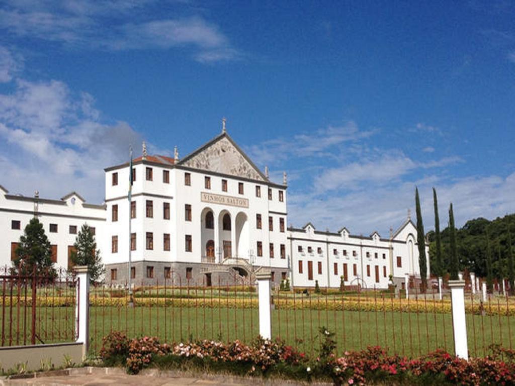 Casa Das Palmeiras + Quiosque 本图贡萨尔维斯 外观 照片