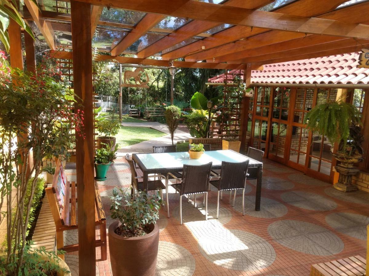 Casa Das Palmeiras + Quiosque 本图贡萨尔维斯 外观 照片